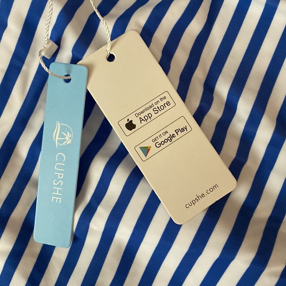 Striped Ruffle Bathing Suit - Picture 4 of 4